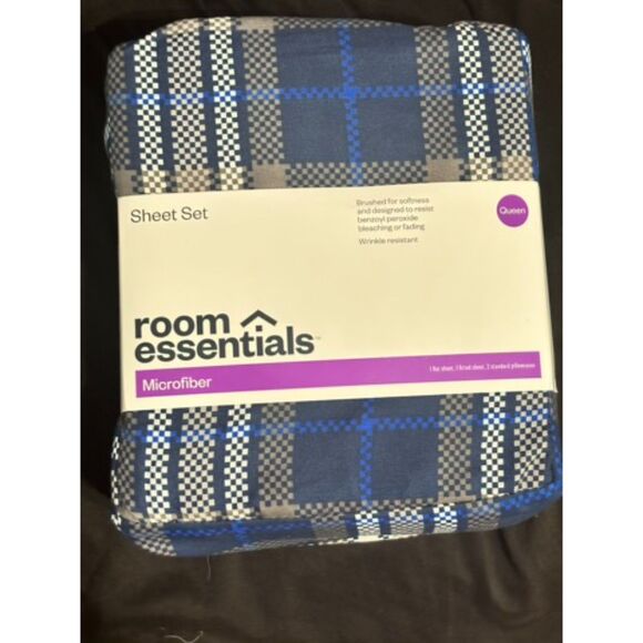 Room Essentials Microfiber Sheet Set:Queen - Picture 1 of 8